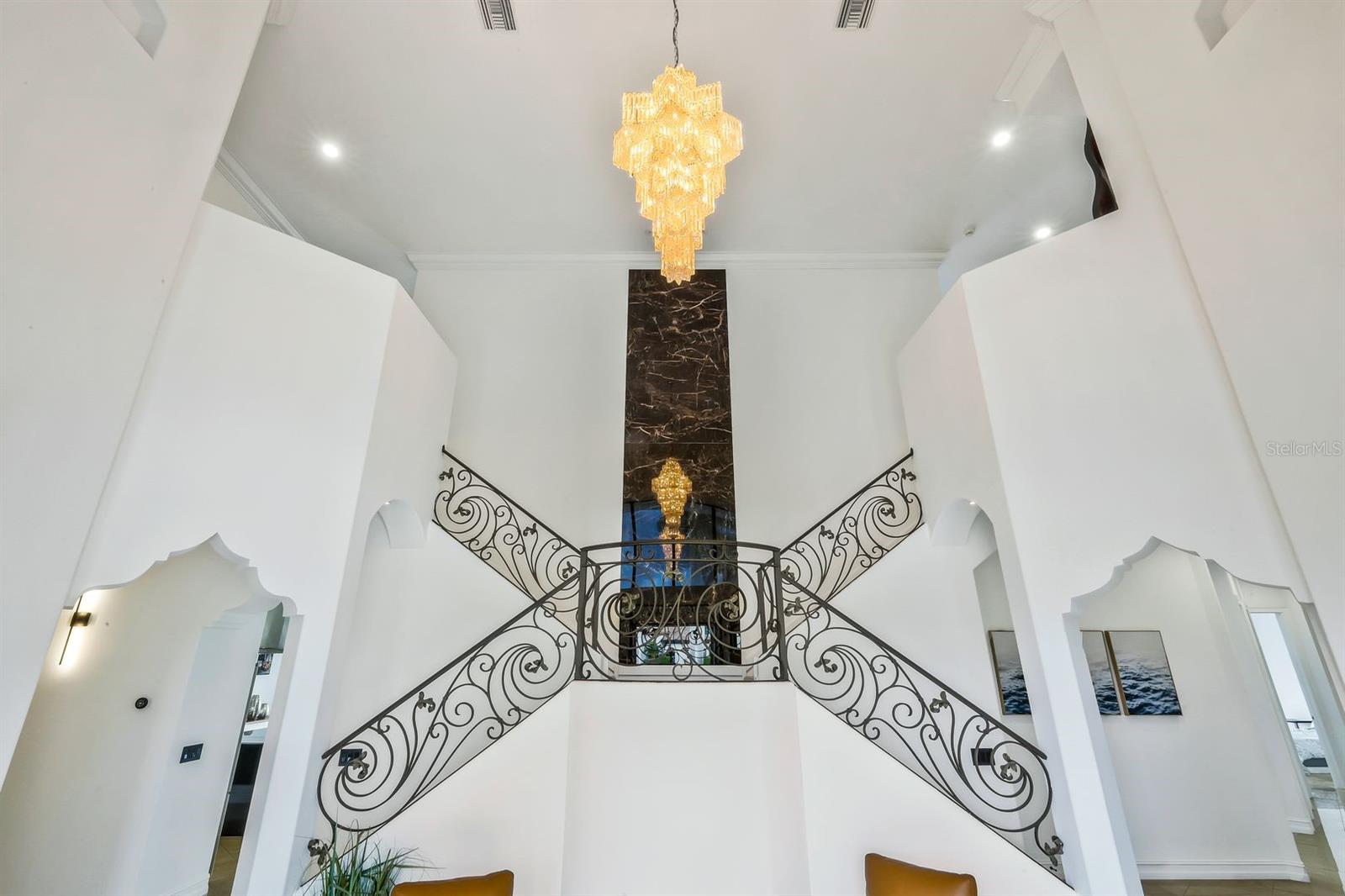 Image 13 of 52 For 11929 Princess Grace Court