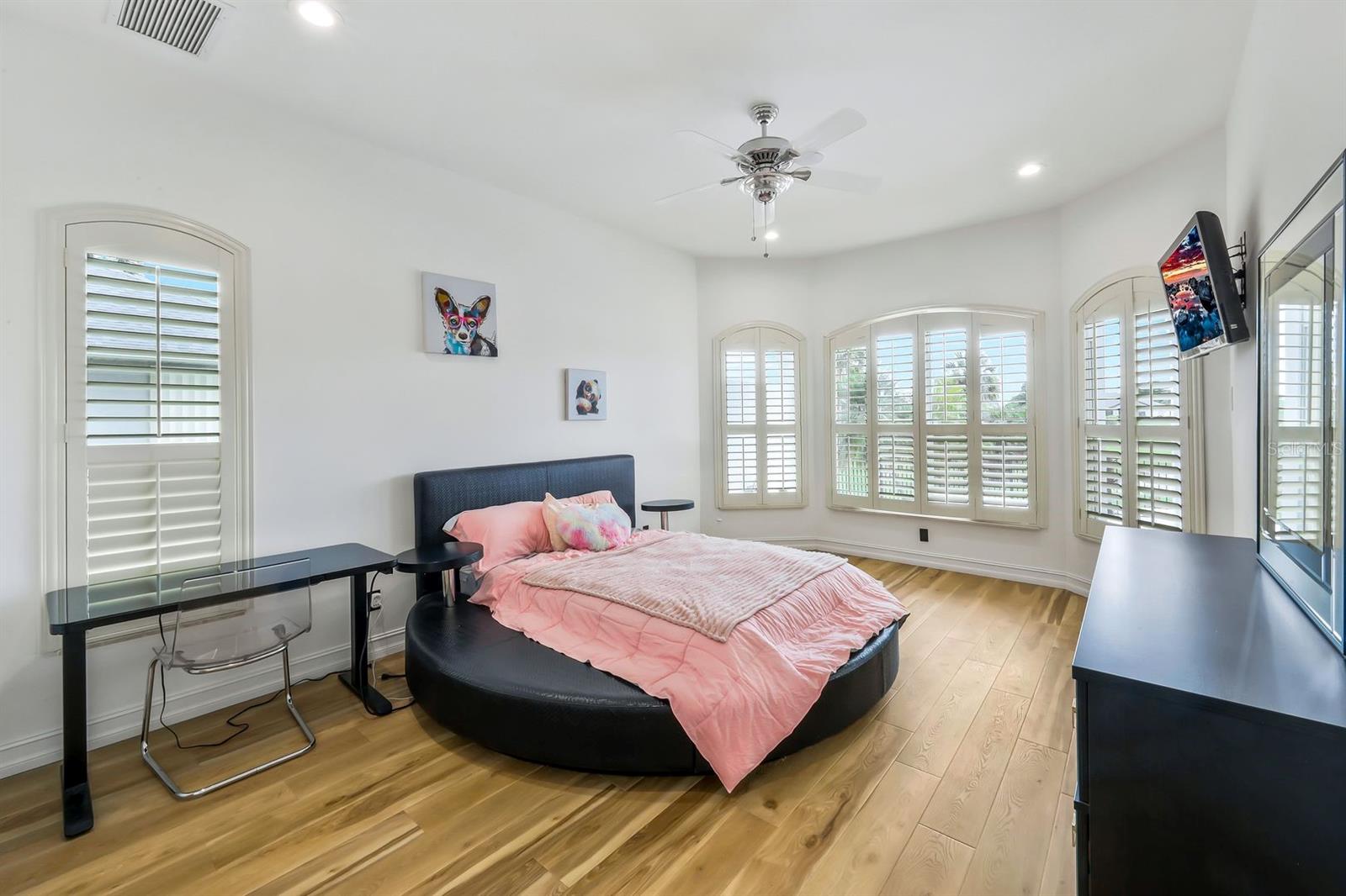 Image 30 of 52 For 11929 Princess Grace Court