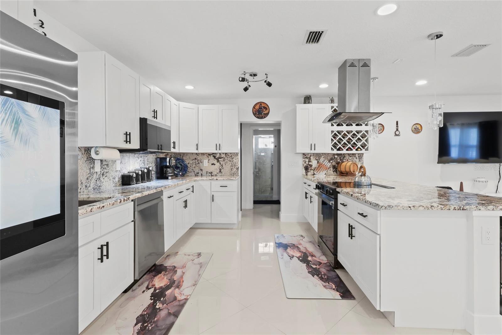 Image 15 of 38 For 6917 22nd Street W