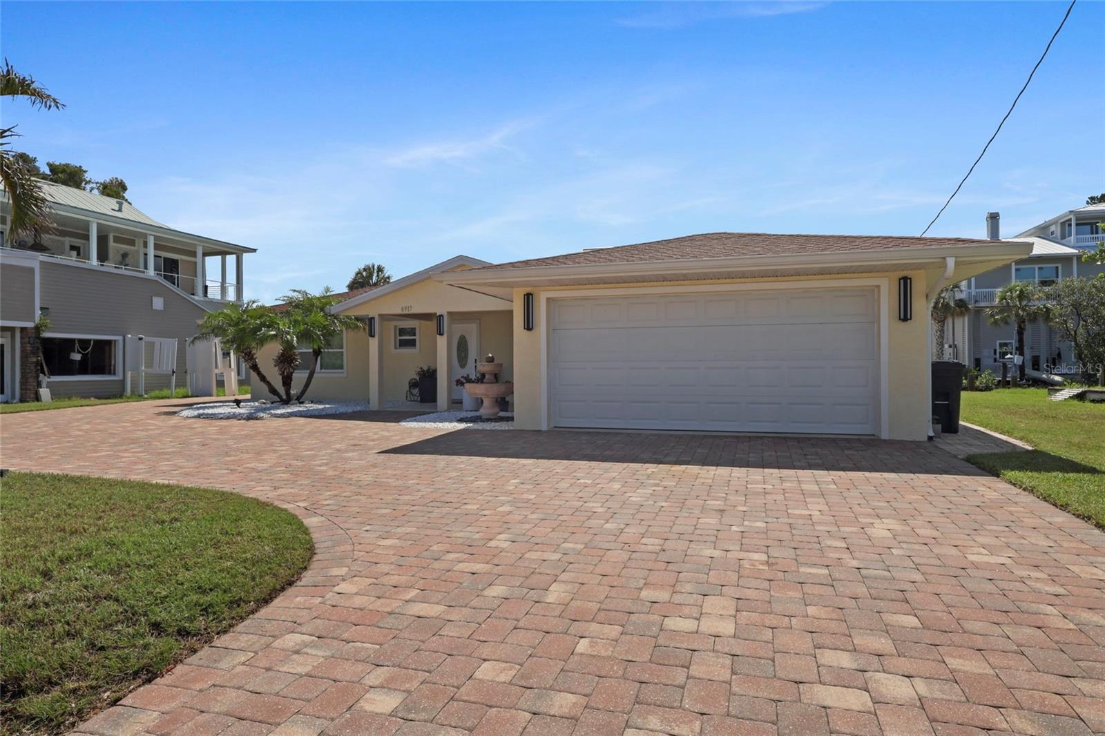 Image 9 of 38 For 6917 22nd Street W