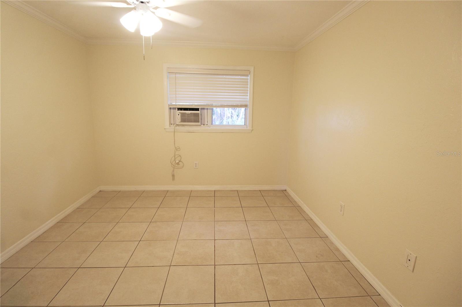 Image 6 of 10 For 1644 Redwood Street