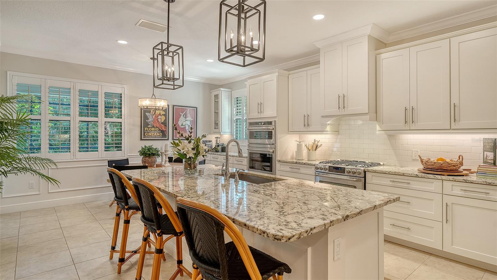 Image 15 of 79 For 12317 Goldenrod Avenue