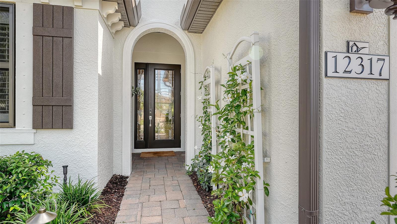 Image 4 of 79 For 12317 Goldenrod Avenue