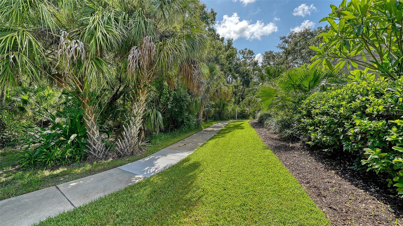 Image 43 of 79 For 12317 Goldenrod Avenue