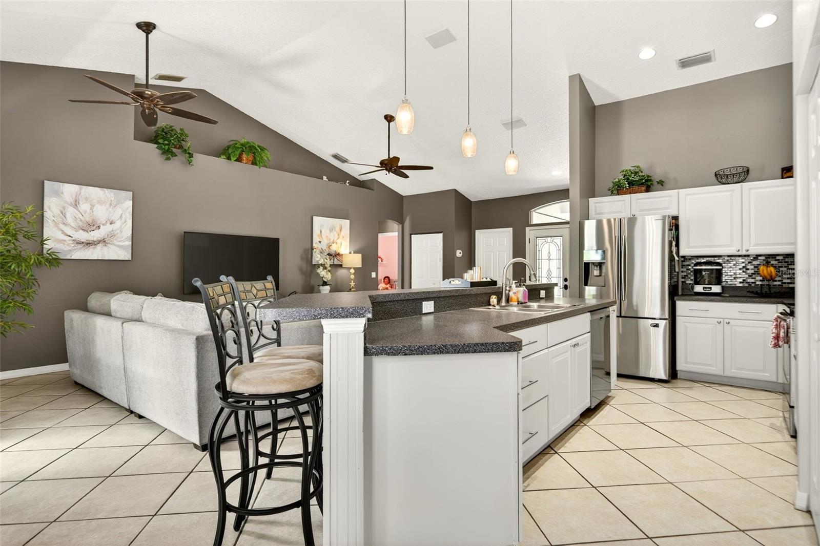 Image 15 of 43 For 4668 73rd Street E