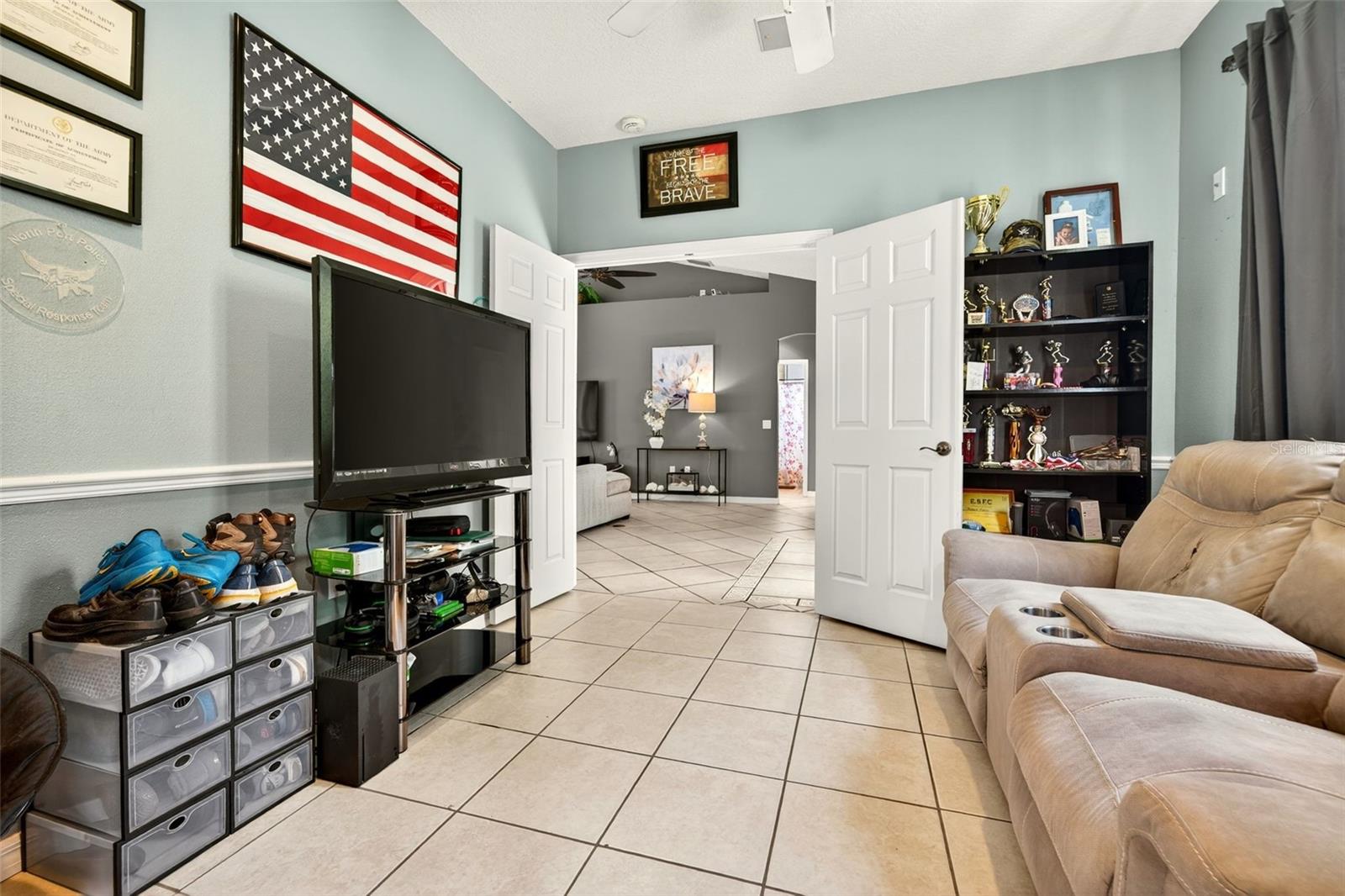 Image 23 of 43 For 4668 73rd Street E