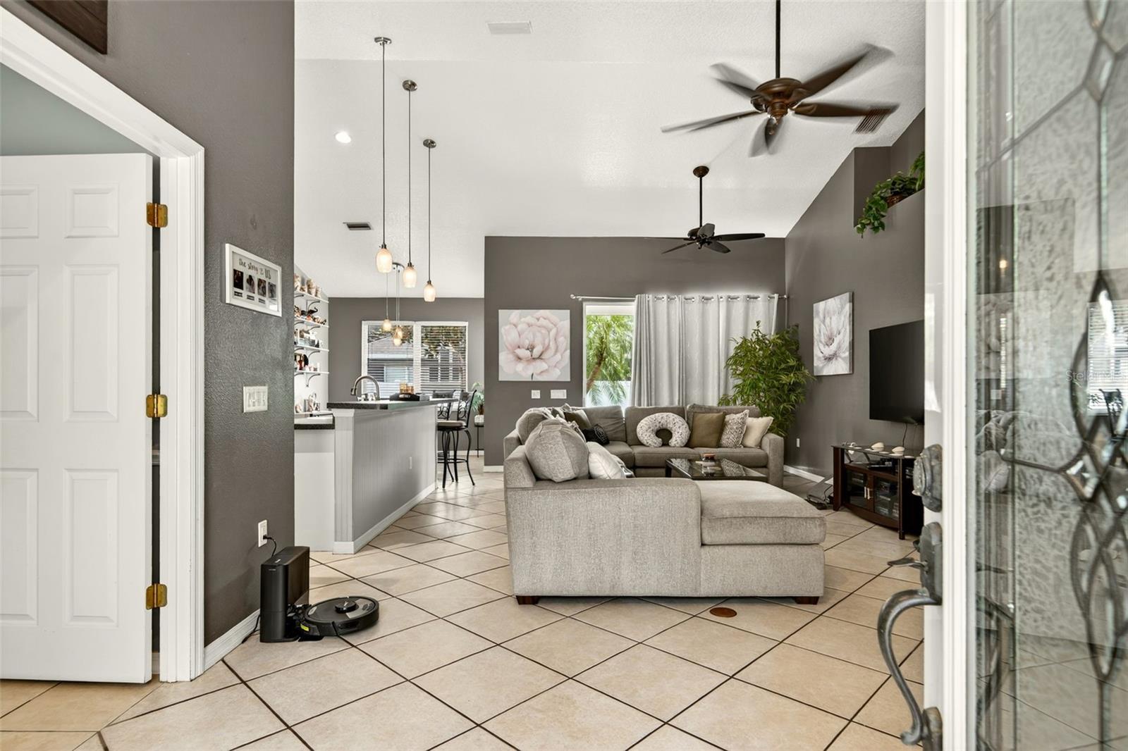 Image 6 of 43 For 4668 73rd Street E