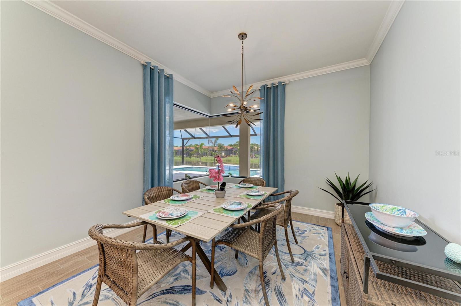 Image 37 of 89 For 653 Maraviya Boulevard