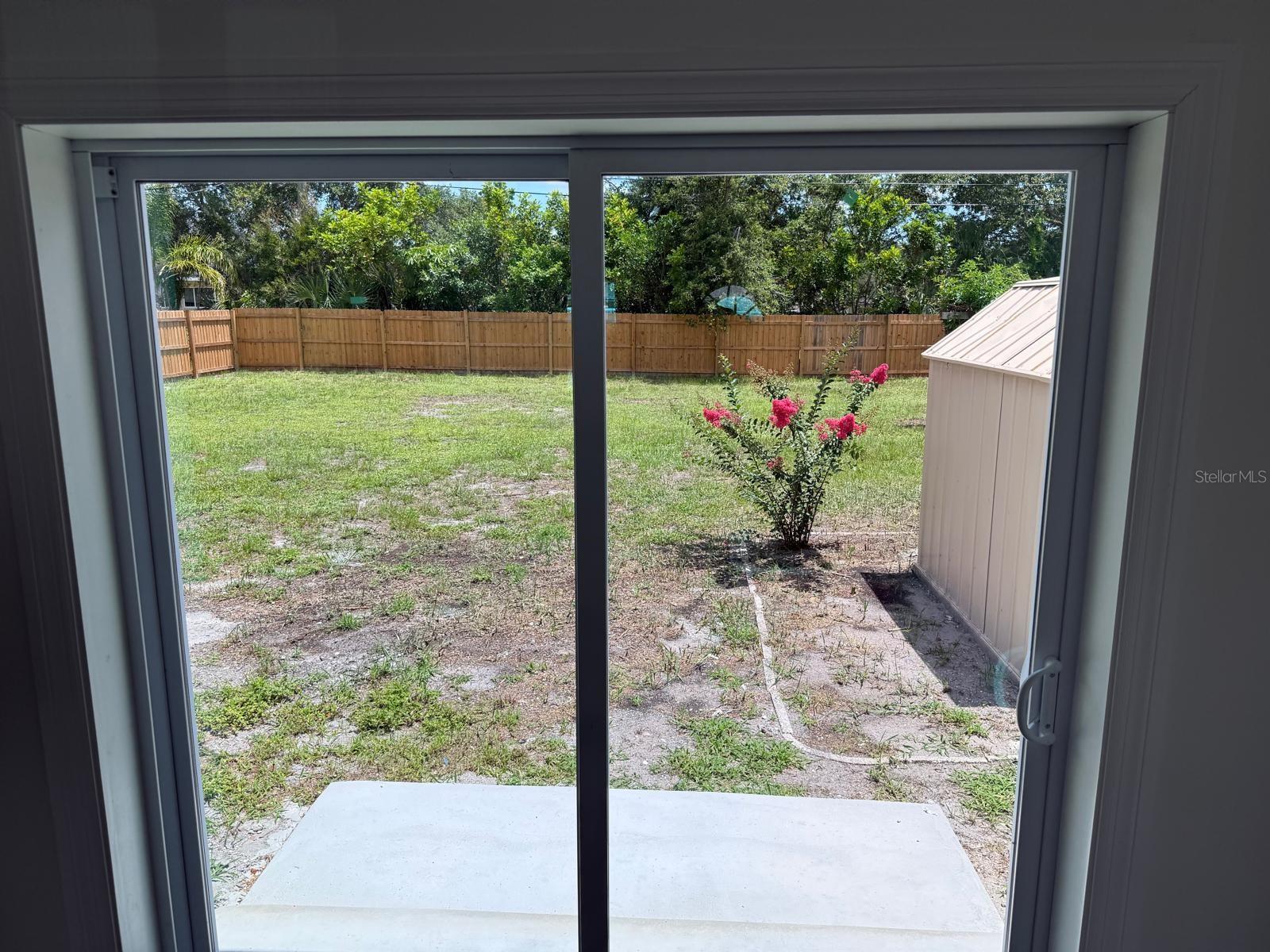 Image 9 of 23 For 3307 36th Avenue W