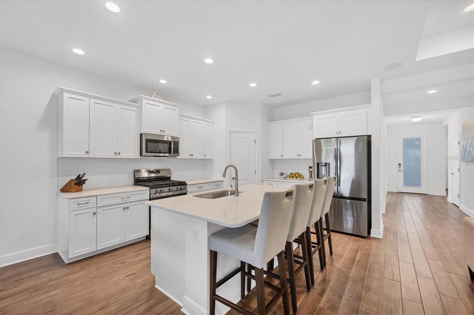 Image 6 of 26 For 10108 Hammock Brook Drive
