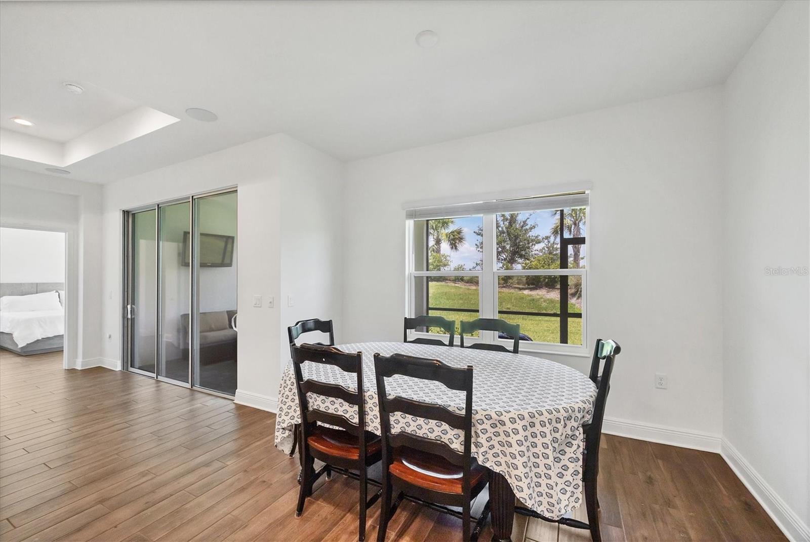 Image 7 of 26 For 10108 Hammock Brook Drive
