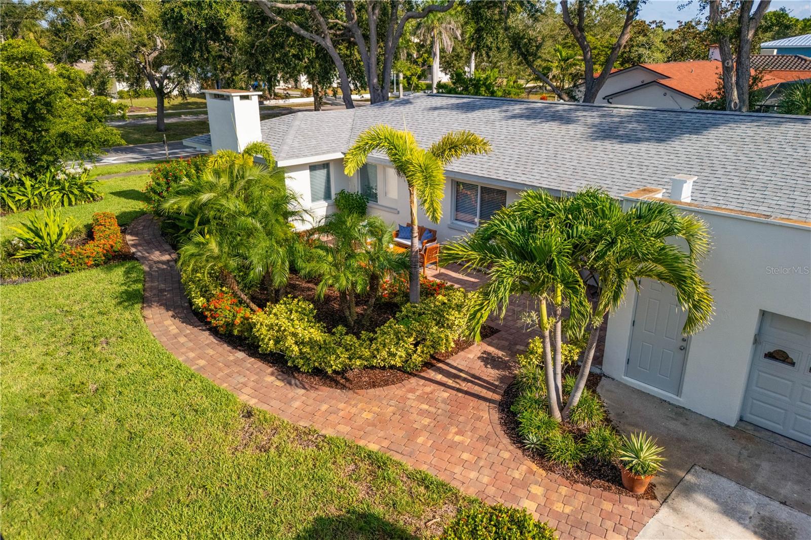 Image 2 of 56 For 317 Harbor Drive S