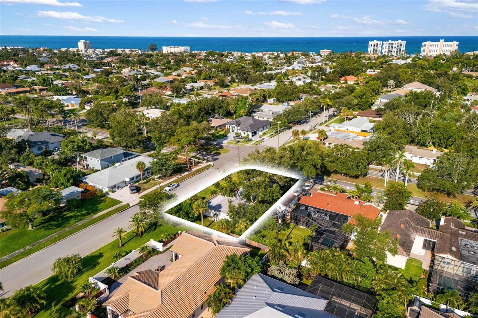 Image 5 of 56 For 317 Harbor Drive S