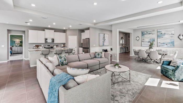 Image 4 of 24 For 16014 10th Avenue E
