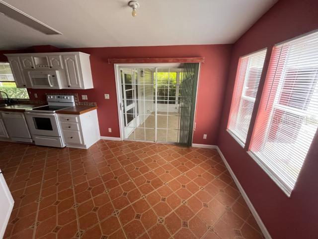 Image 19 of 21 For 7928 Meadowlark Lane