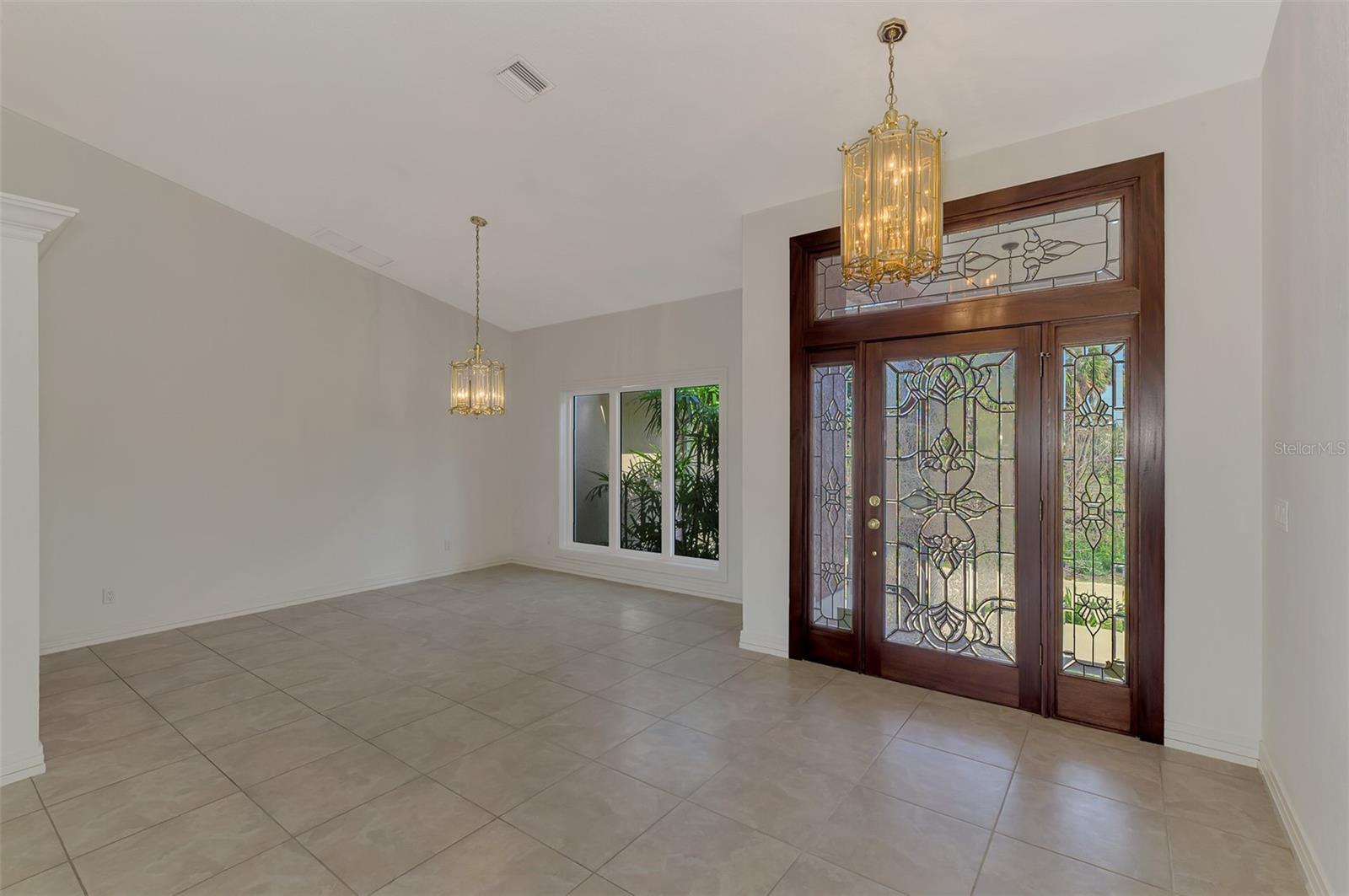 Image 13 of 92 For 1236 Port Lane