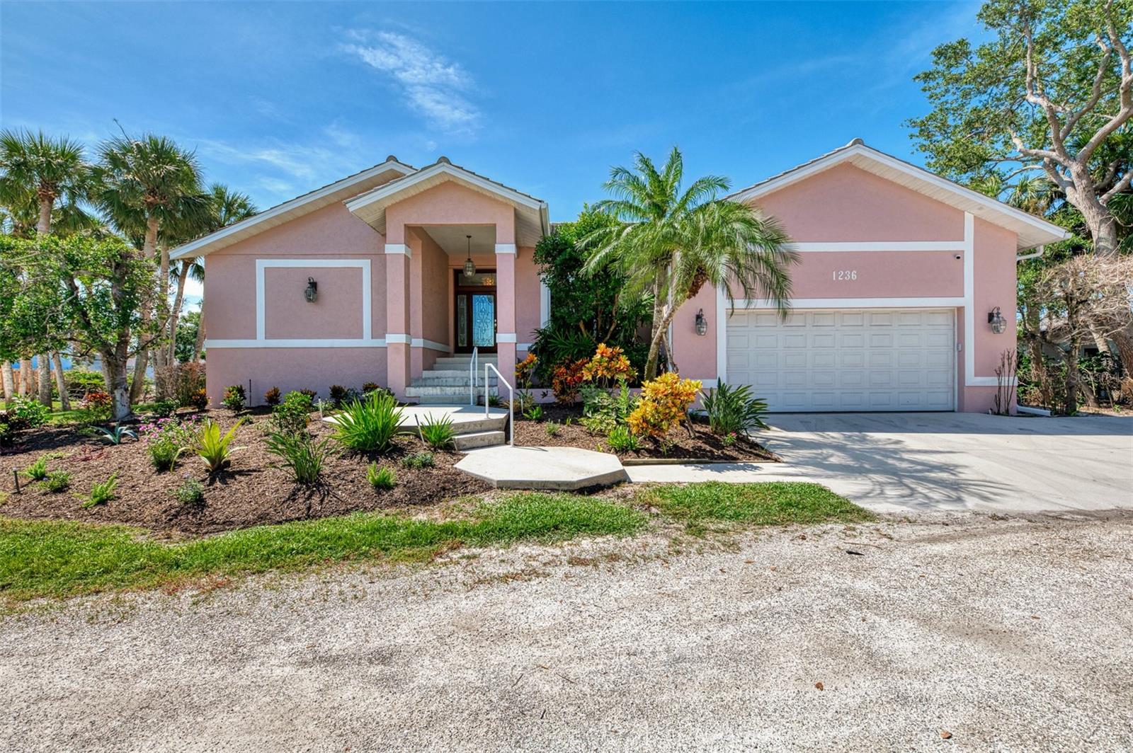 Image 2 of 92 For 1236 Port Lane