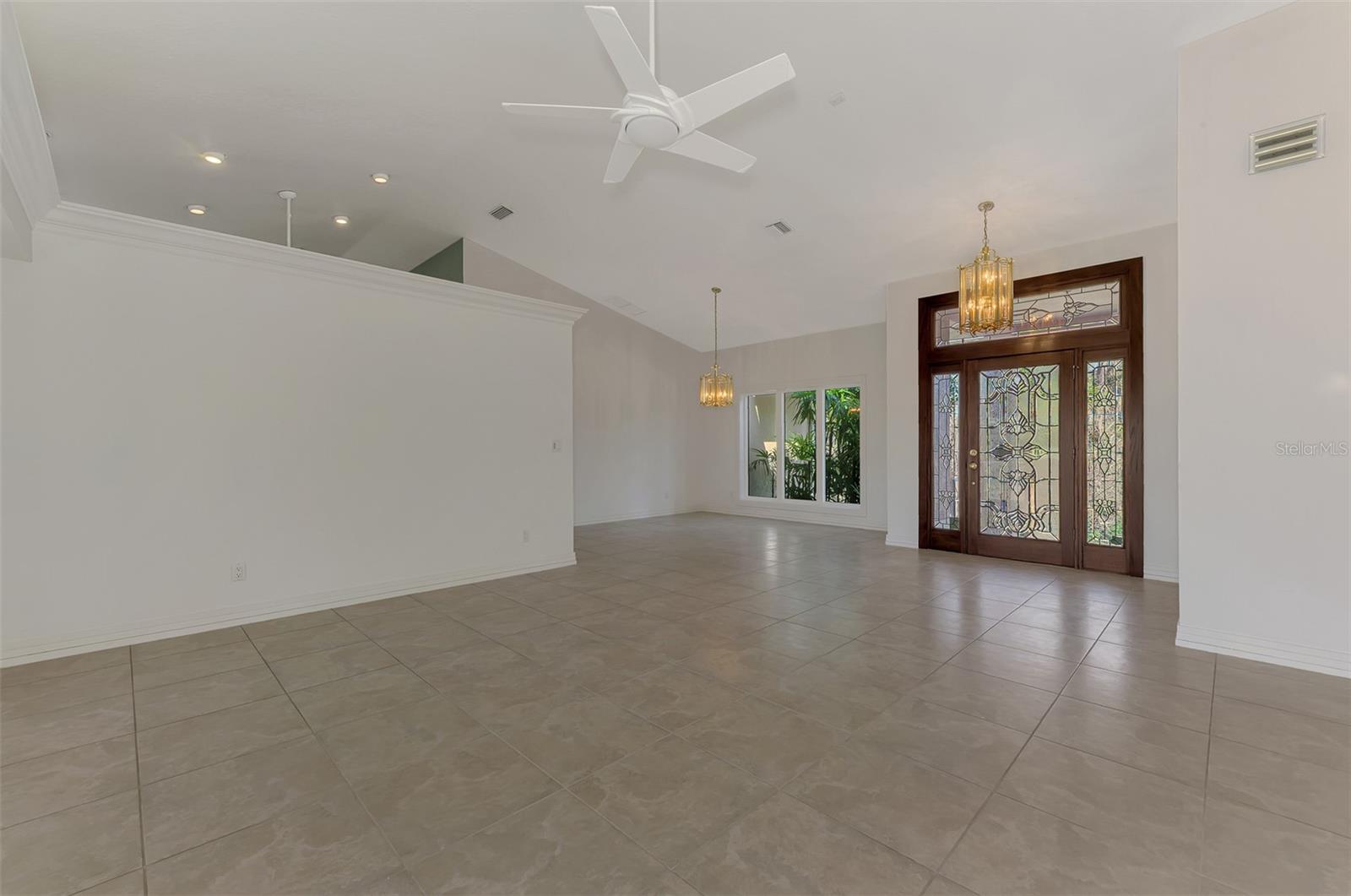 Image 21 of 92 For 1236 Port Lane