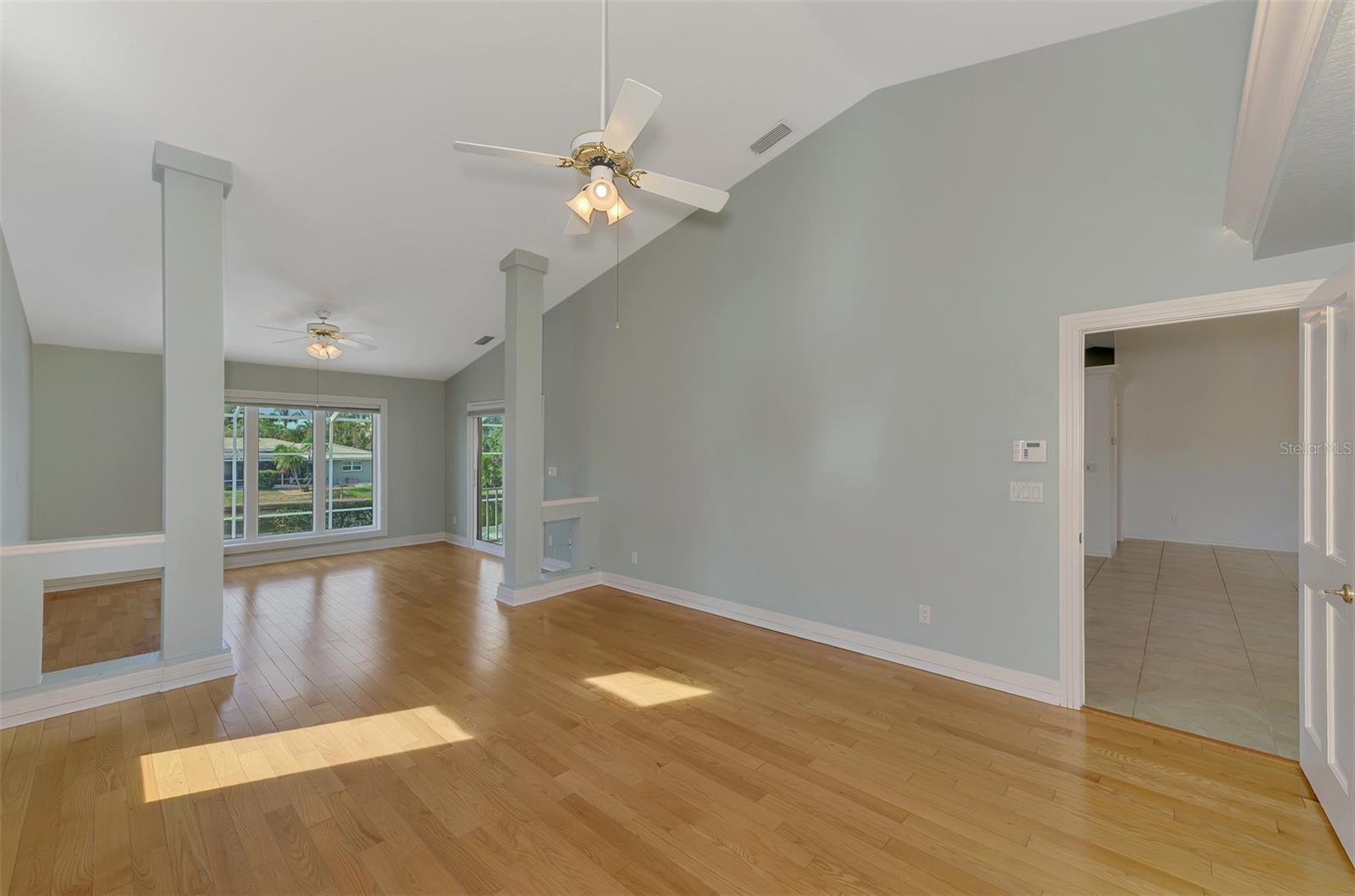 Image 47 of 92 For 1236 Port Lane