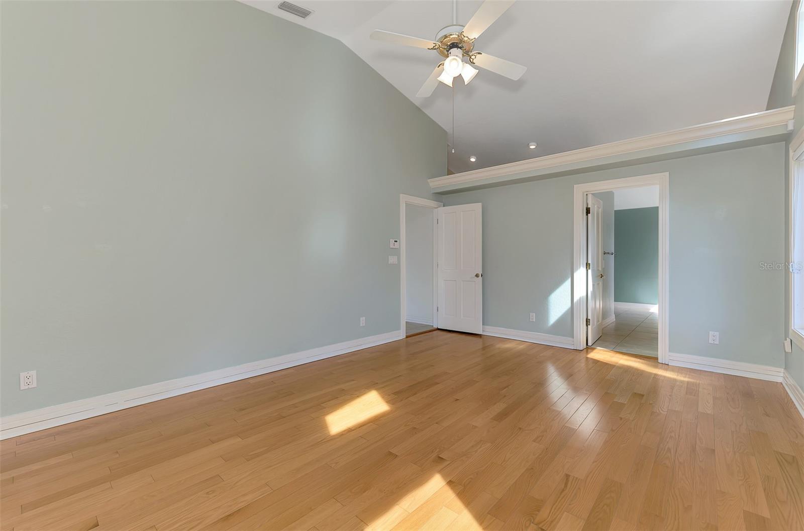 Image 48 of 92 For 1236 Port Lane