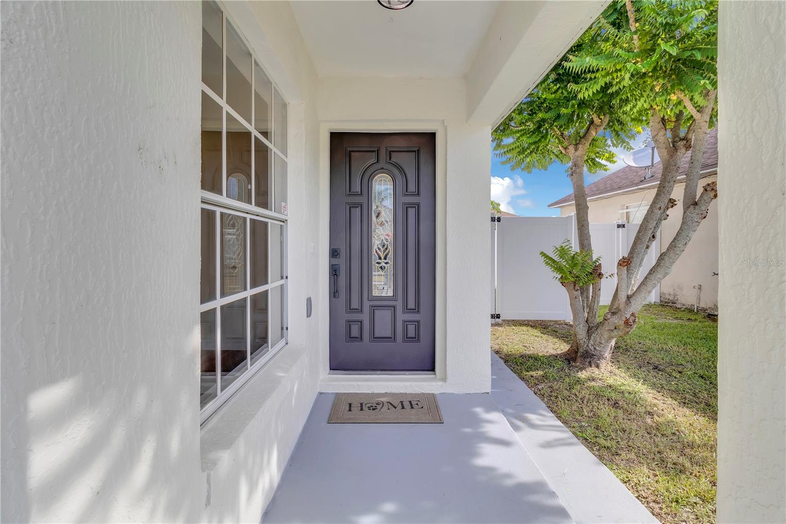 Image 4 of 25 For 1820 Putney Circle