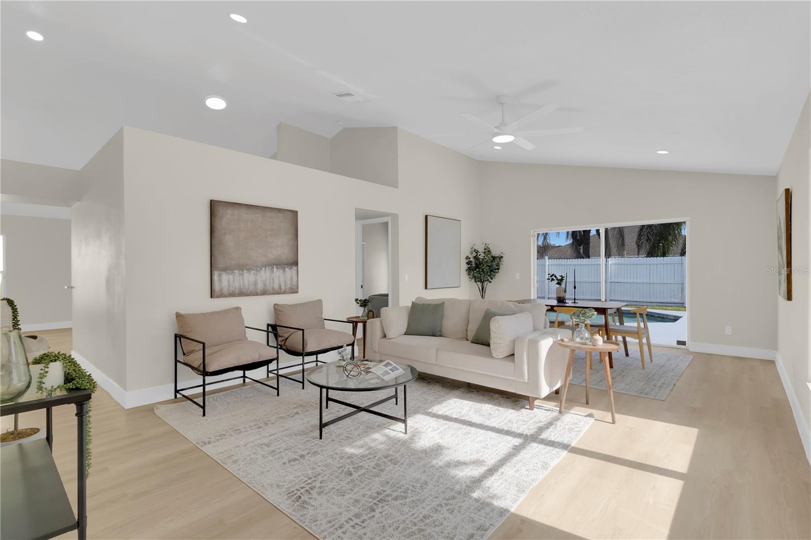 Image 6 of 25 For 1820 Putney Circle