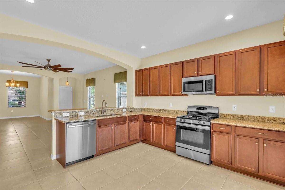 Image 3 of 19 For 487 Casalino Drive