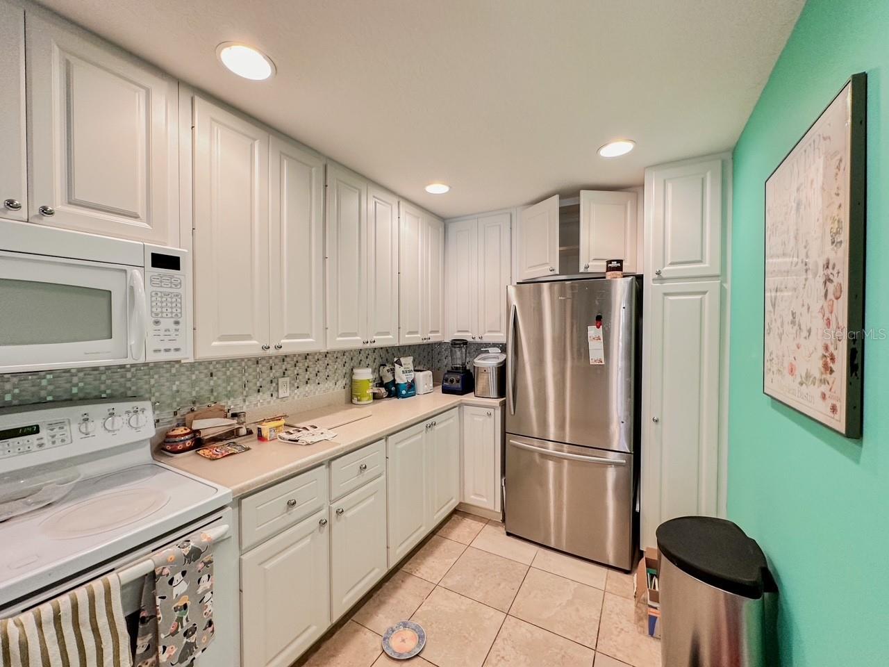 Image 2 of 21 For 1606 Burgos Drive