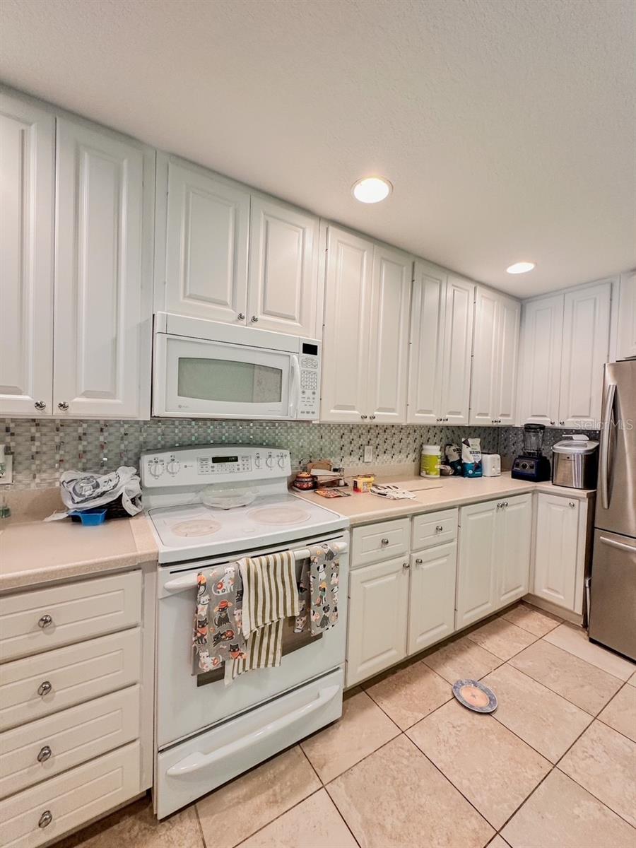 Image 3 of 21 For 1606 Burgos Drive