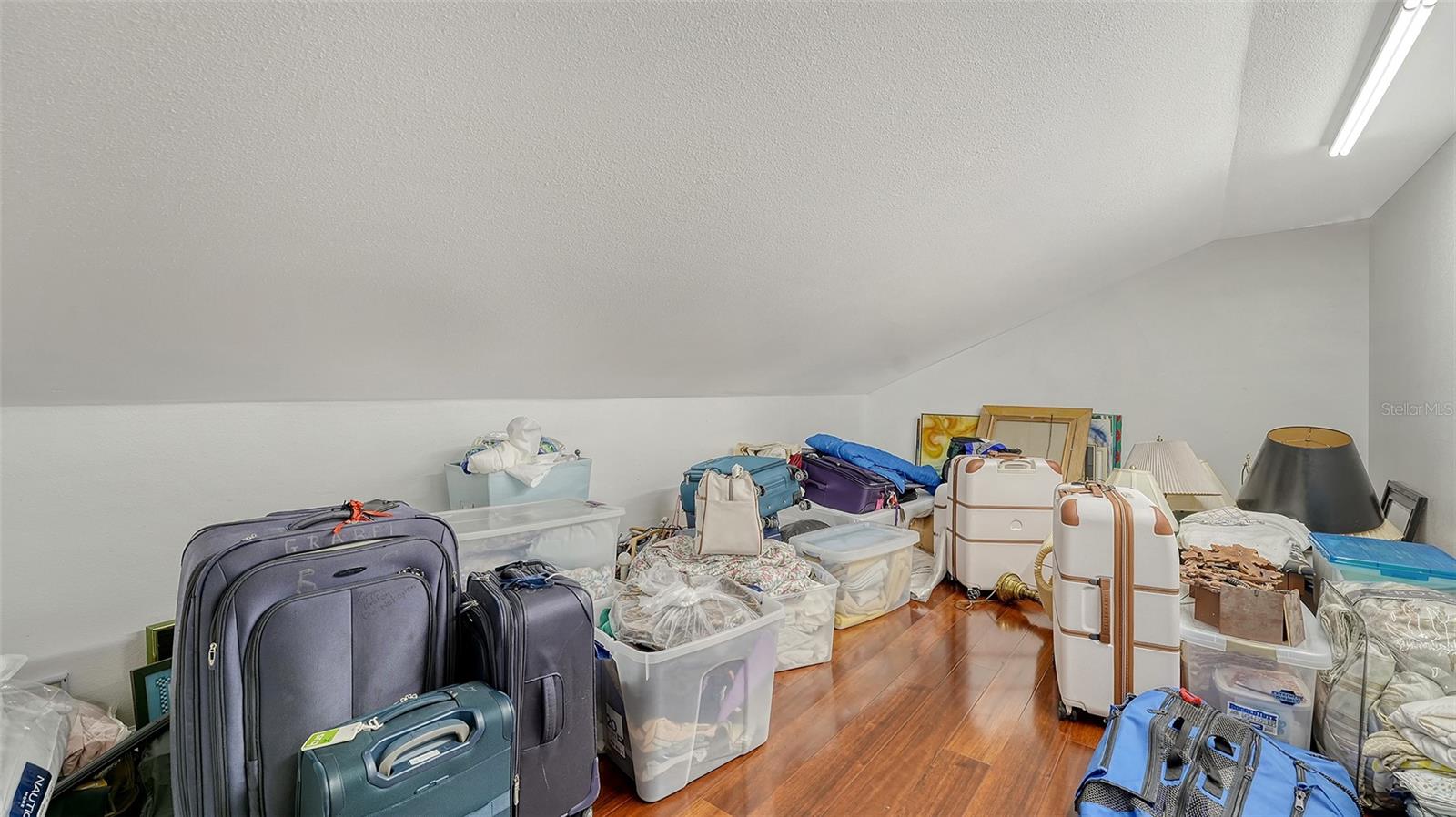 Image 40 of 54 For 10311 Saddle Horse Drive
