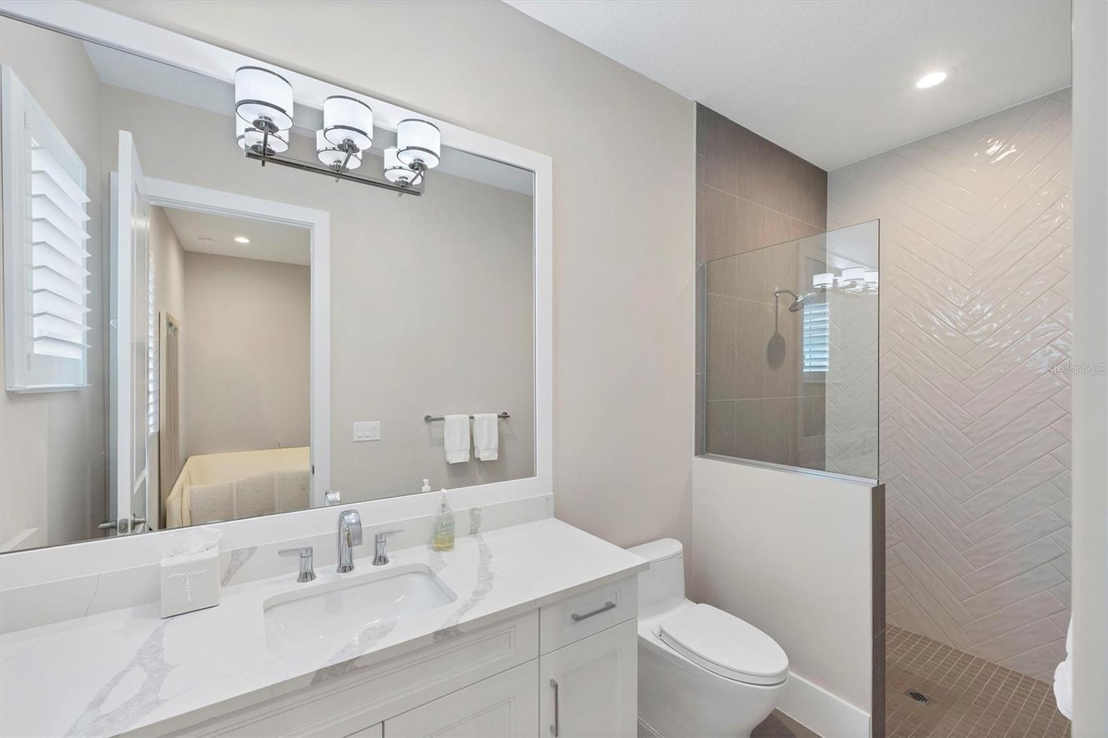 Image 33 of 76 For 8520 Pavia Way
