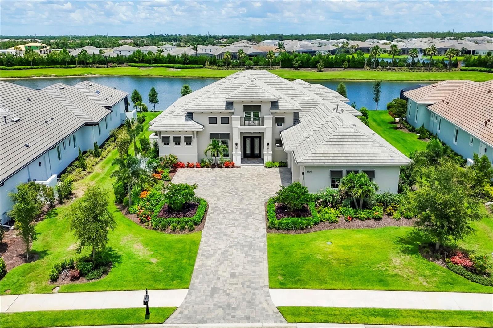 Image 4 of 76 For 8520 Pavia Way