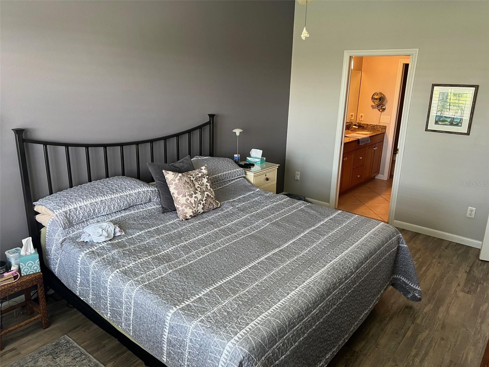 Image 12 of 22 For 6444 7th Avenue Circle W 6444