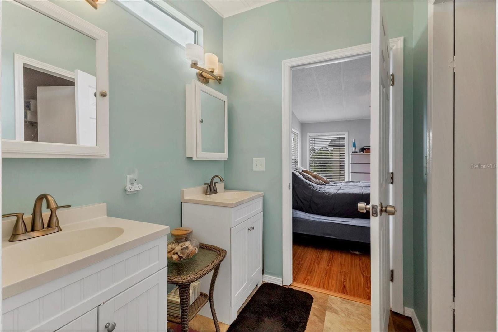 Image 19 of 39 For 6710 36th Avenue E 271