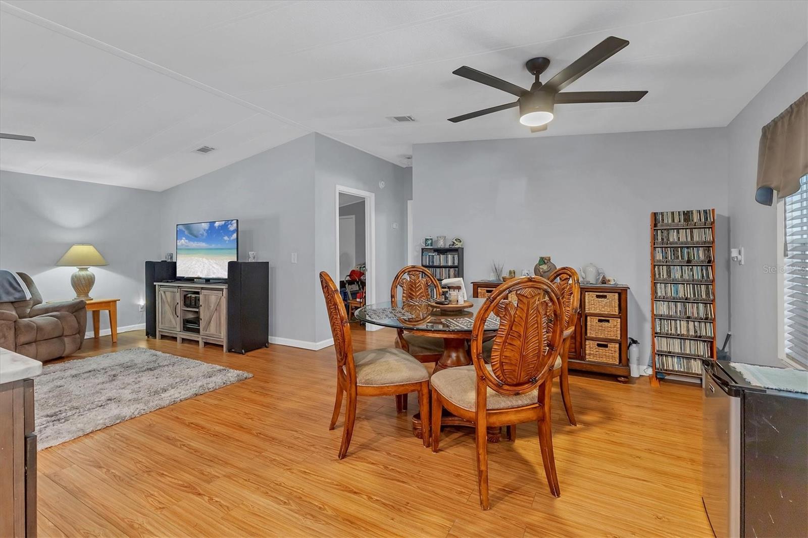 Image 8 of 39 For 6710 36th Avenue E 271