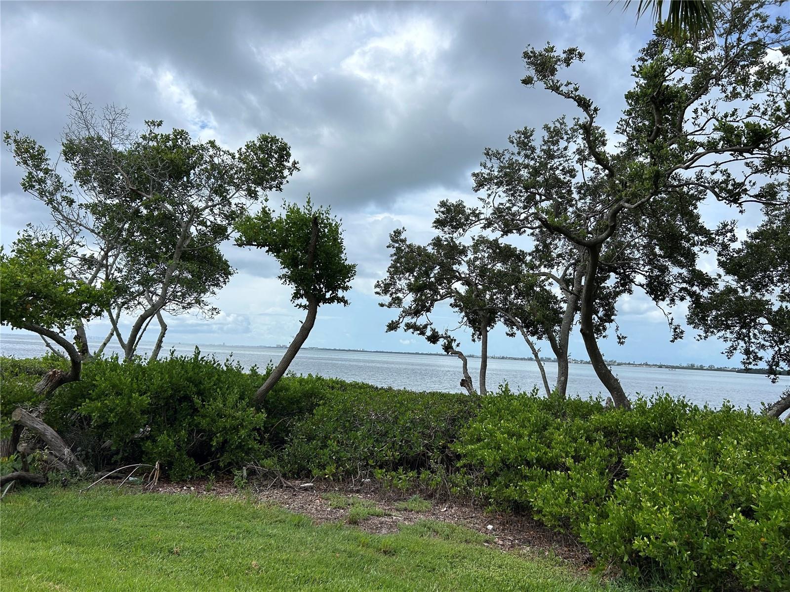 Image 34 of 35 For 121 Tidy Island Boulevard