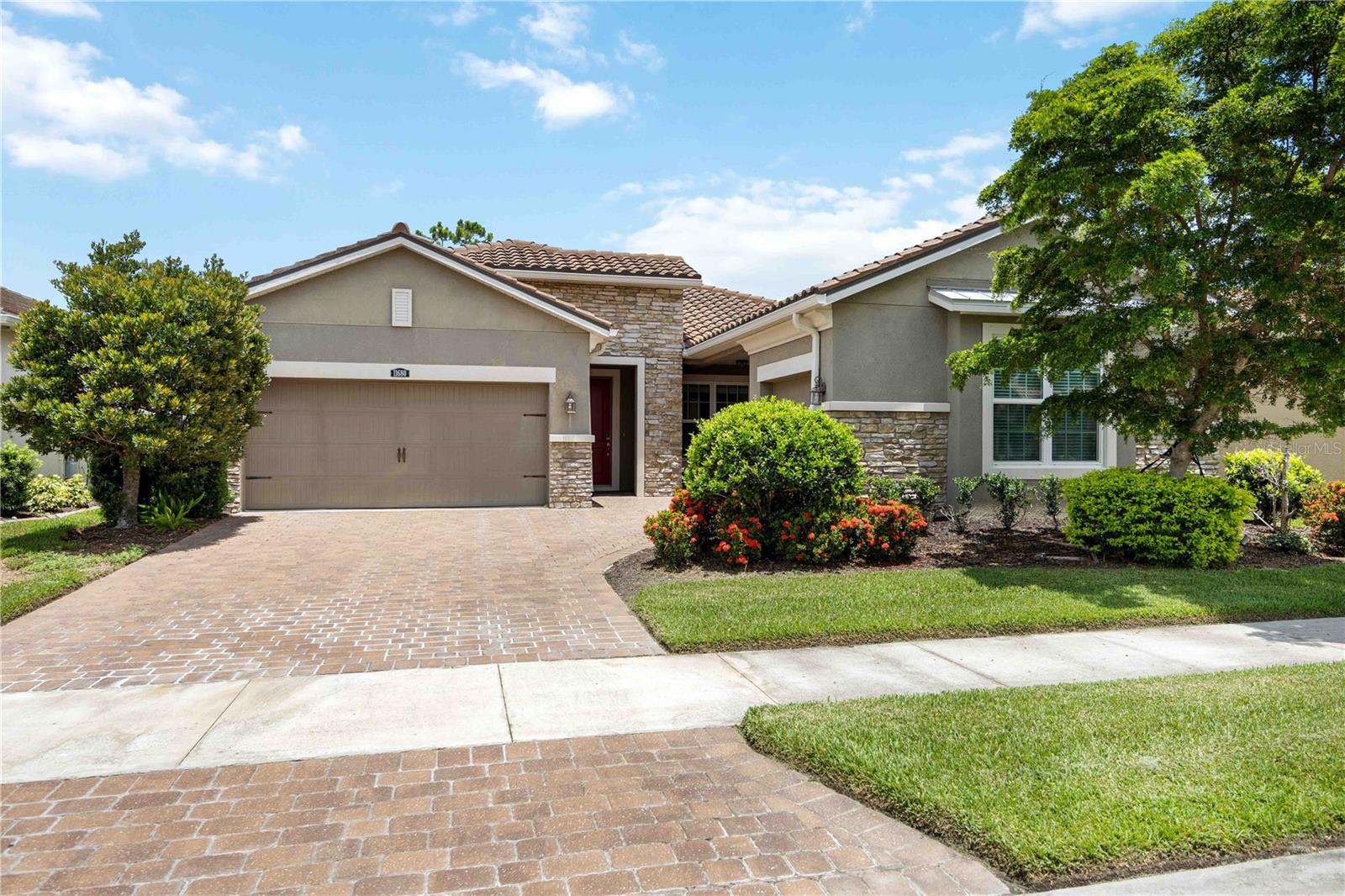 Image 4 of 58 For 11680 Tapestry Lane