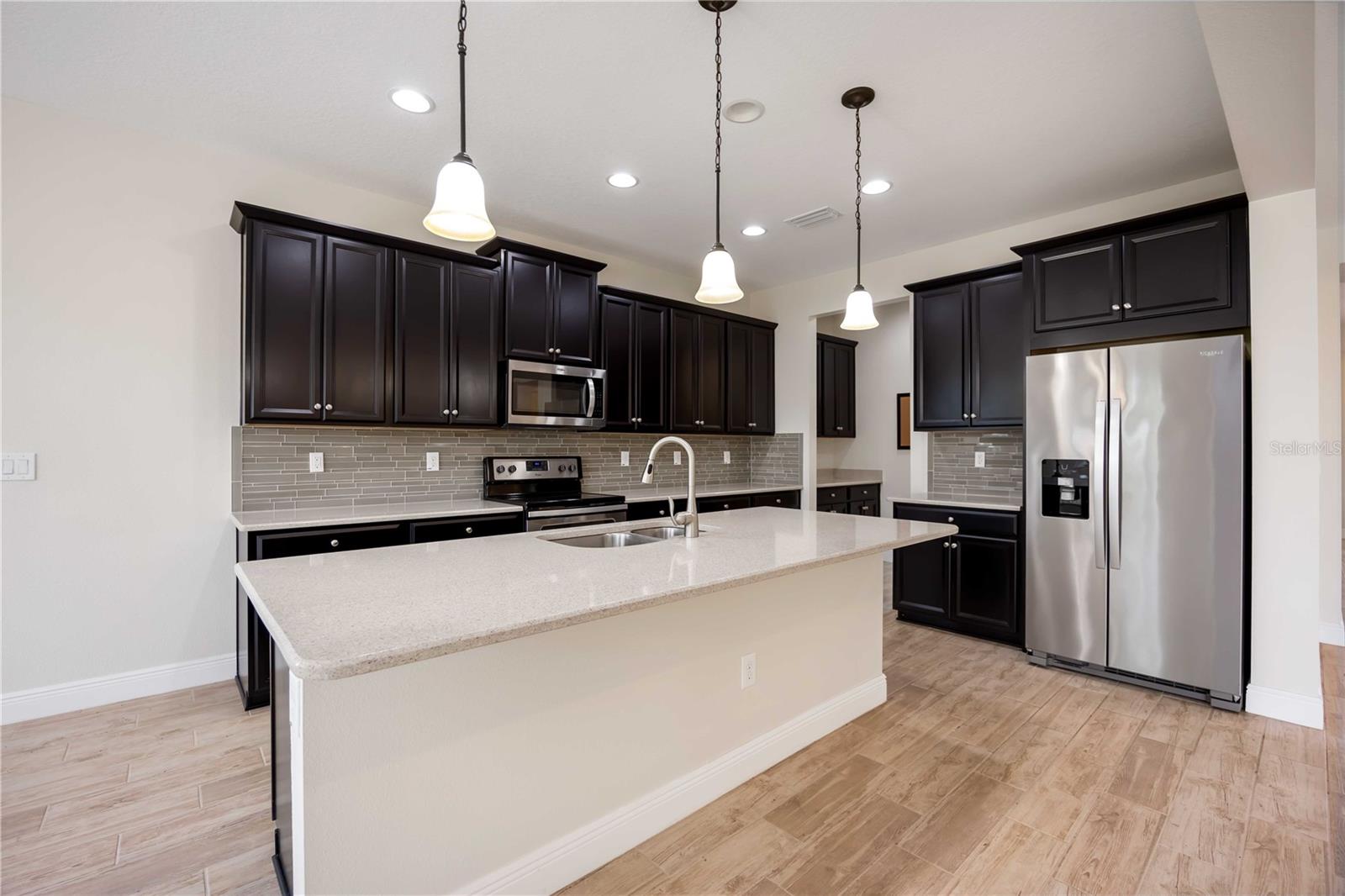 Image 7 of 58 For 11680 Tapestry Lane