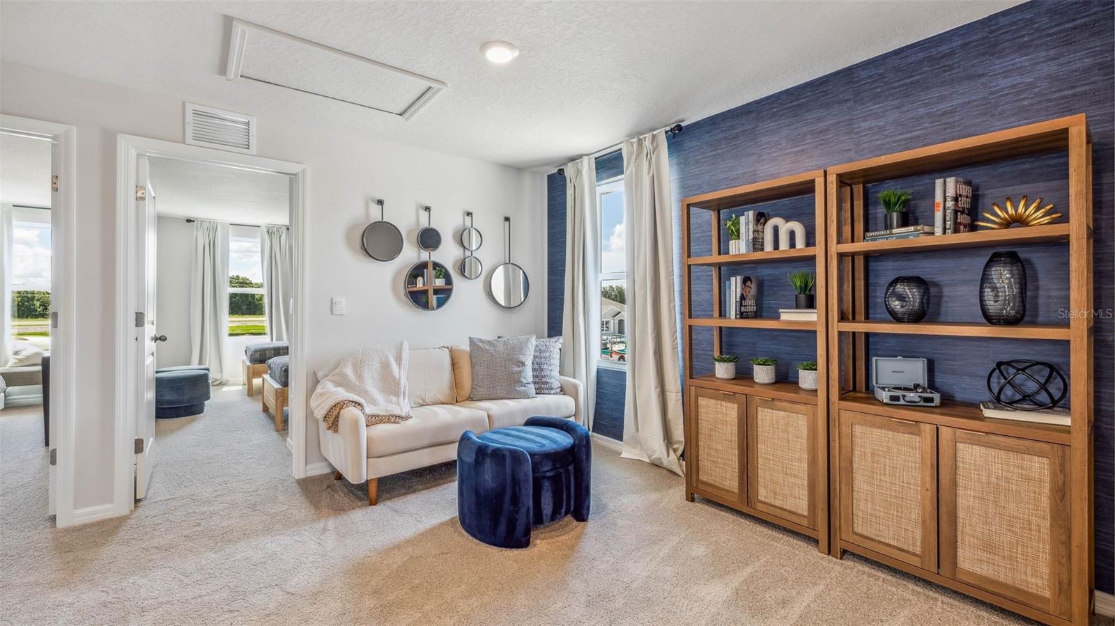 Image 10 of 36 For 5055 Rocky Coast Place