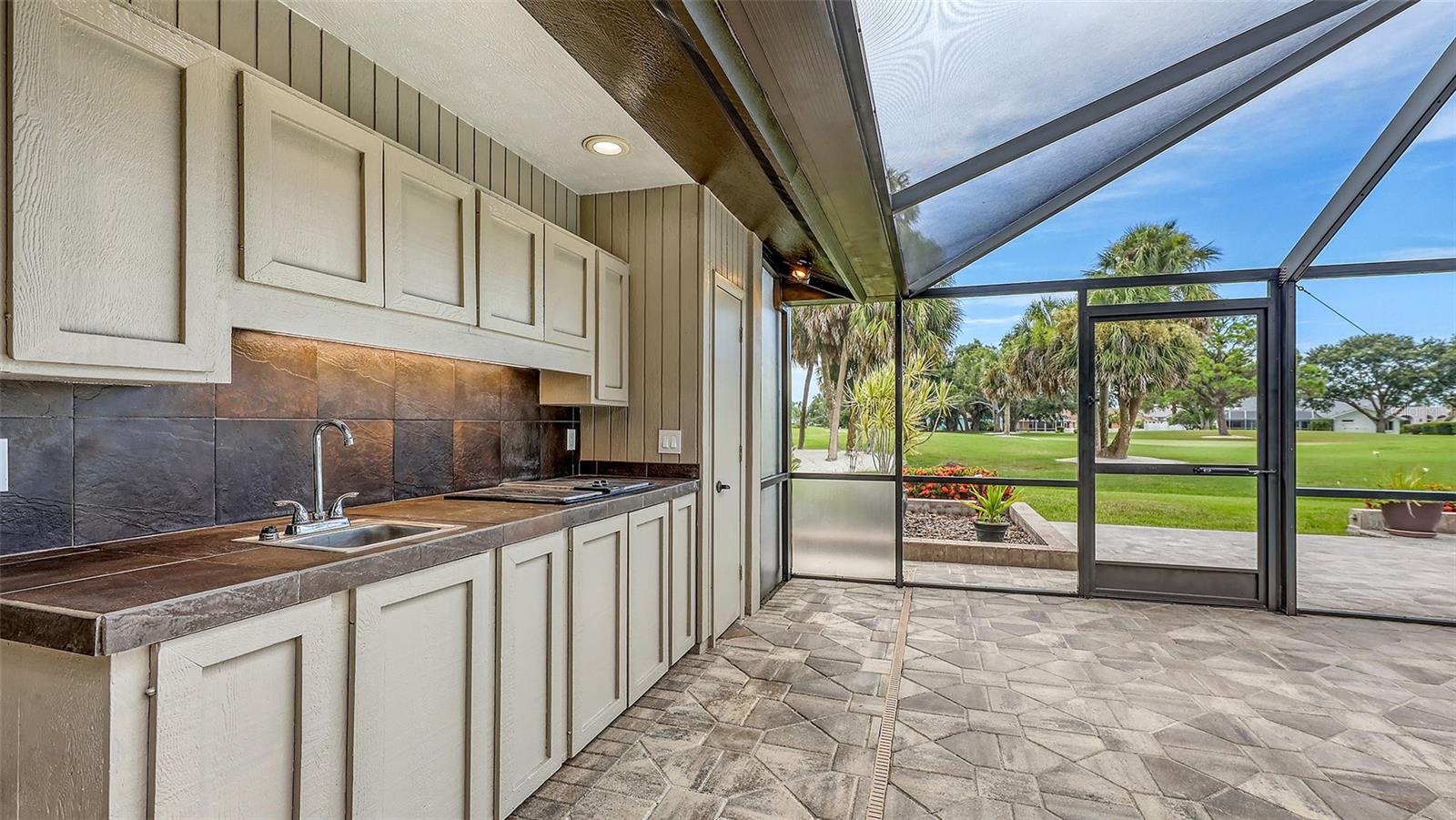 Image 41 of 57 For 3931 Torrey Pines Boulevard