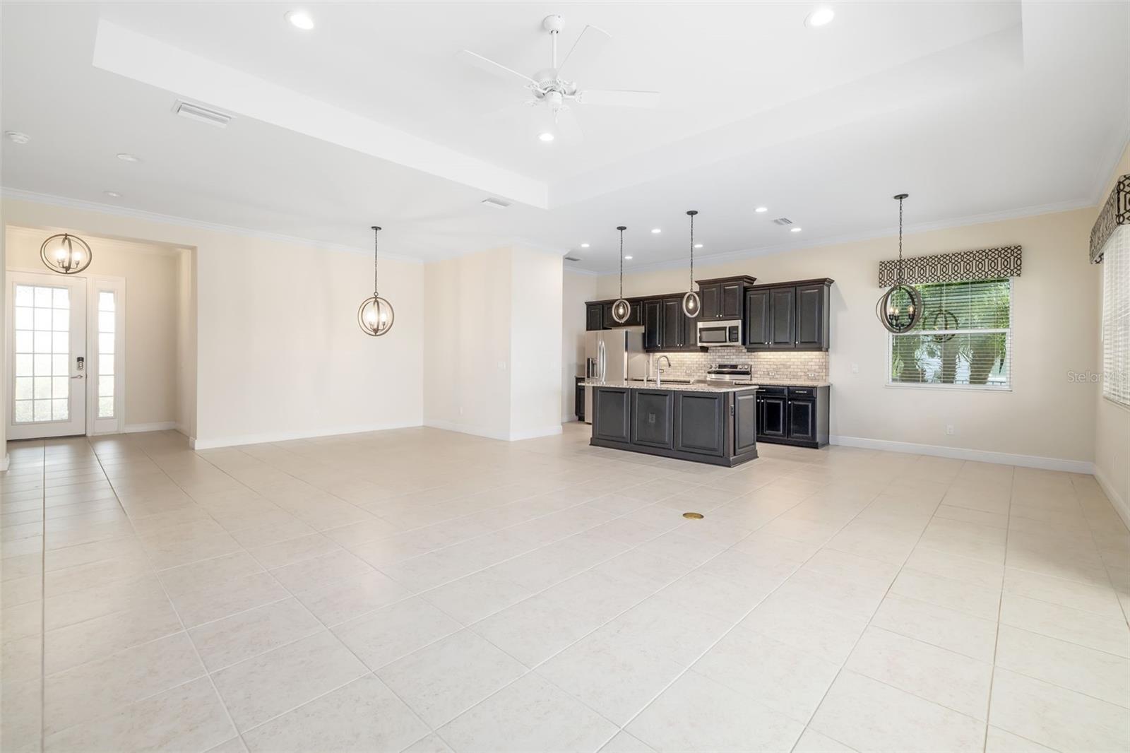 Image 10 of 69 For 13789 Old Creek Court