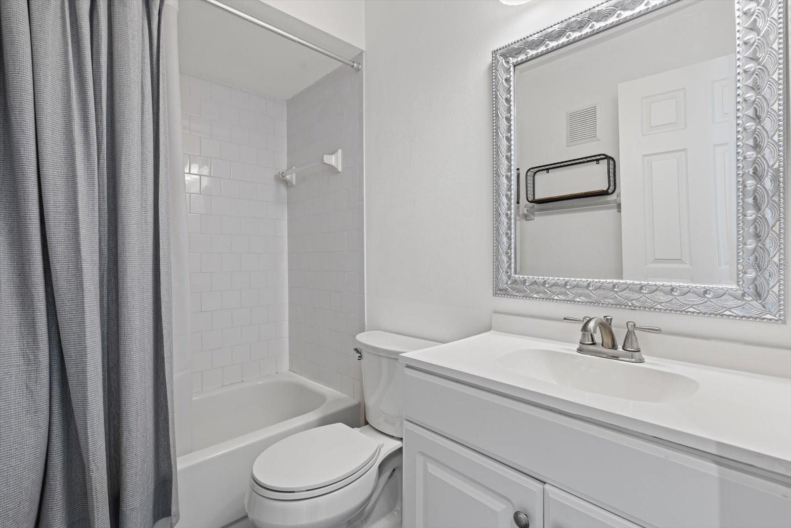 Image 23 of 65 For 970 Sandpiper Circle 970