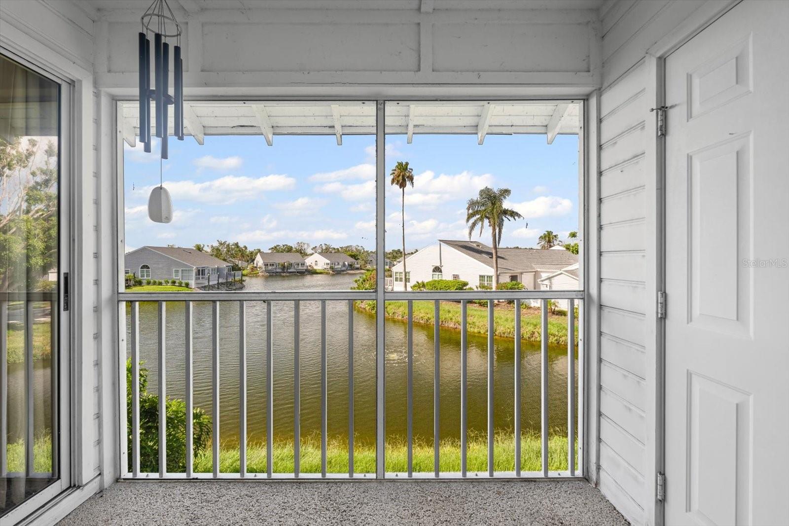 Image 4 of 65 For 970 Sandpiper Circle 970