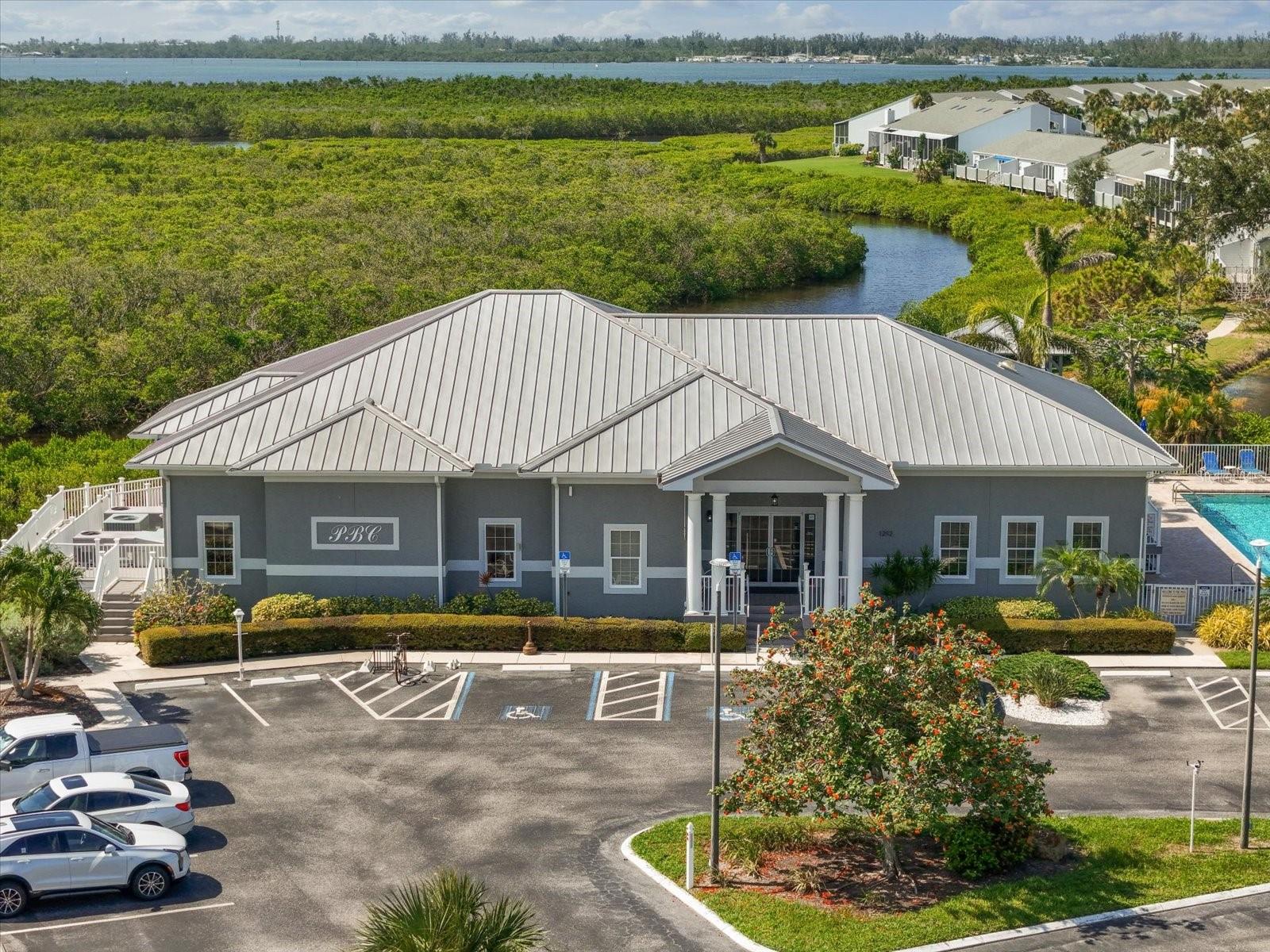 Image 42 of 65 For 970 Sandpiper Circle 970