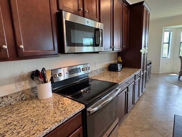 Image 14 of 83 For 17006 Vardon Terrace 405