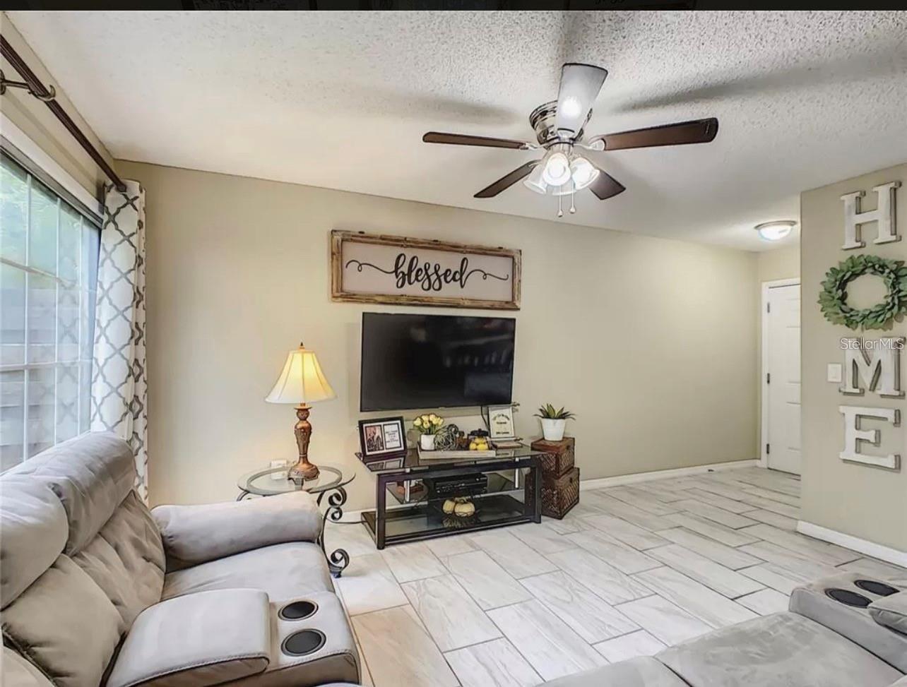 Image 8 of 18 For 1006 Longfellow Court 176c