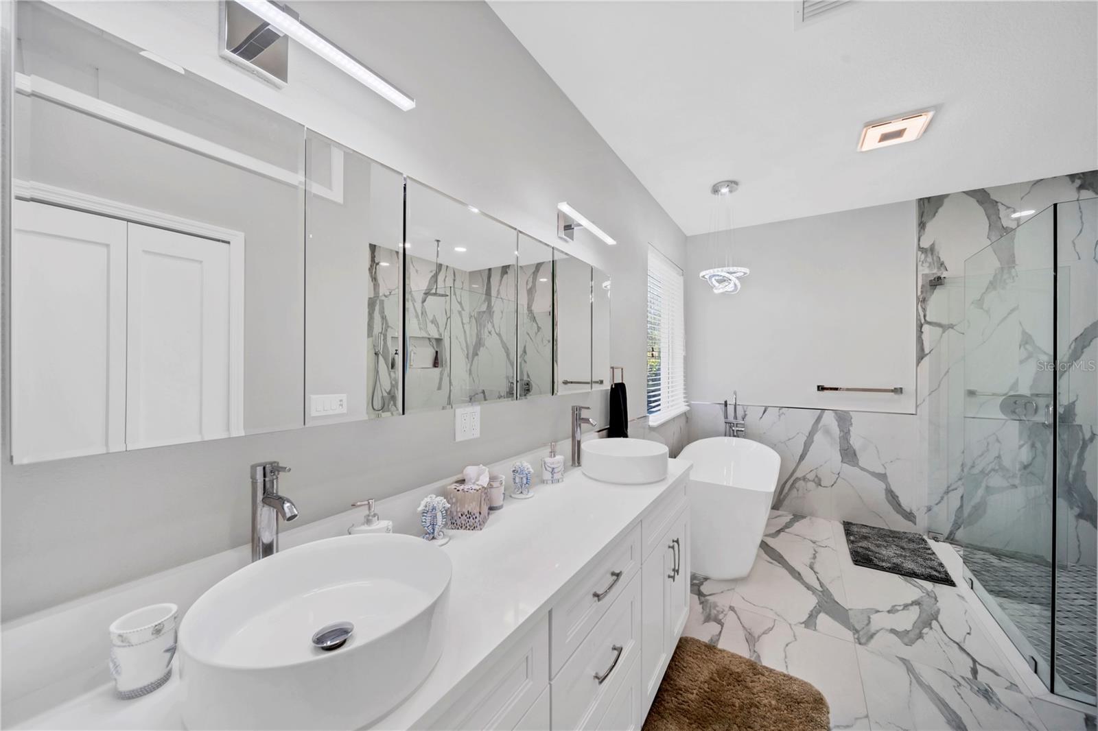 Image 15 of 26 For 7447 Edenmore Street