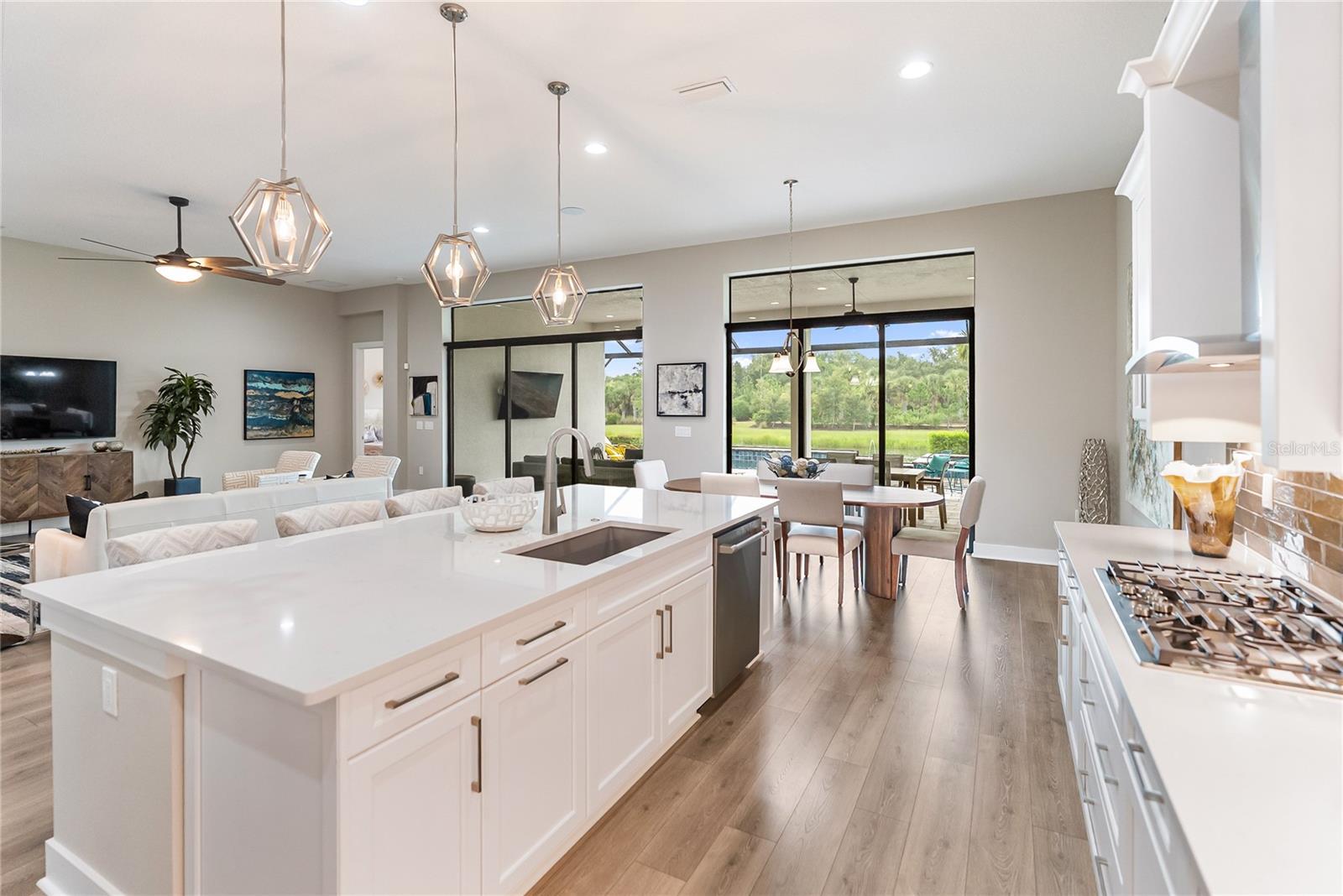 Image 19 of 75 For 9193 Bernini Place