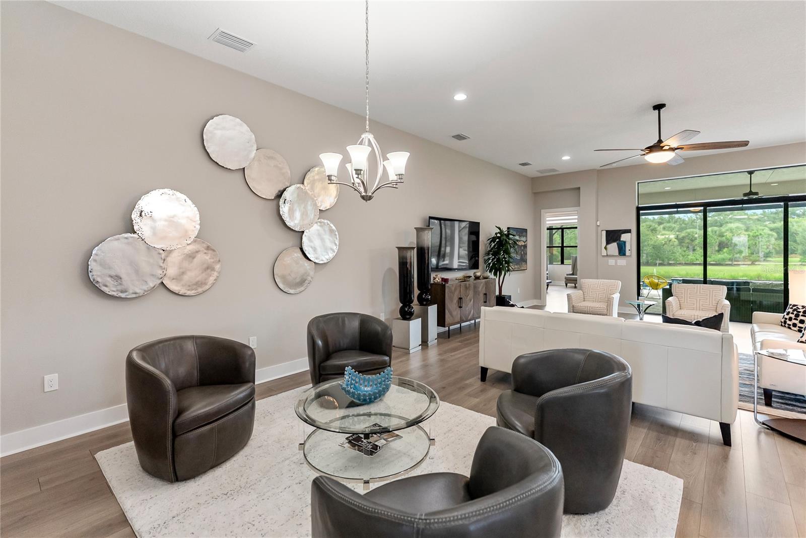 Image 21 of 75 For 9193 Bernini Place