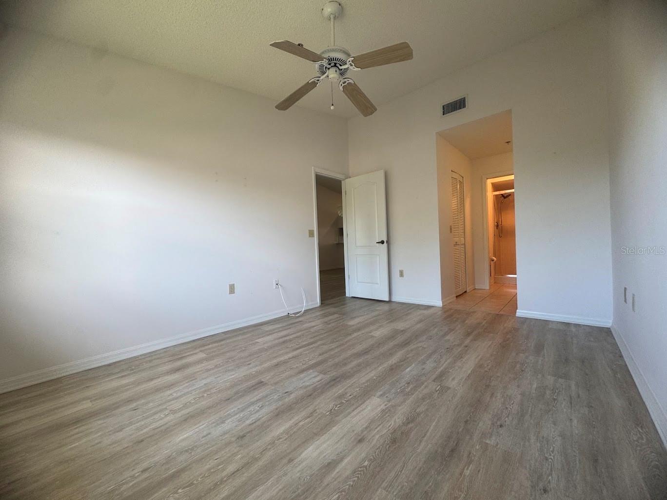 Image 11 of 20 For 7301 29th Avenue Drive W 310